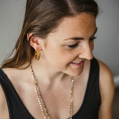 Creolen mit geflochtener Struktur