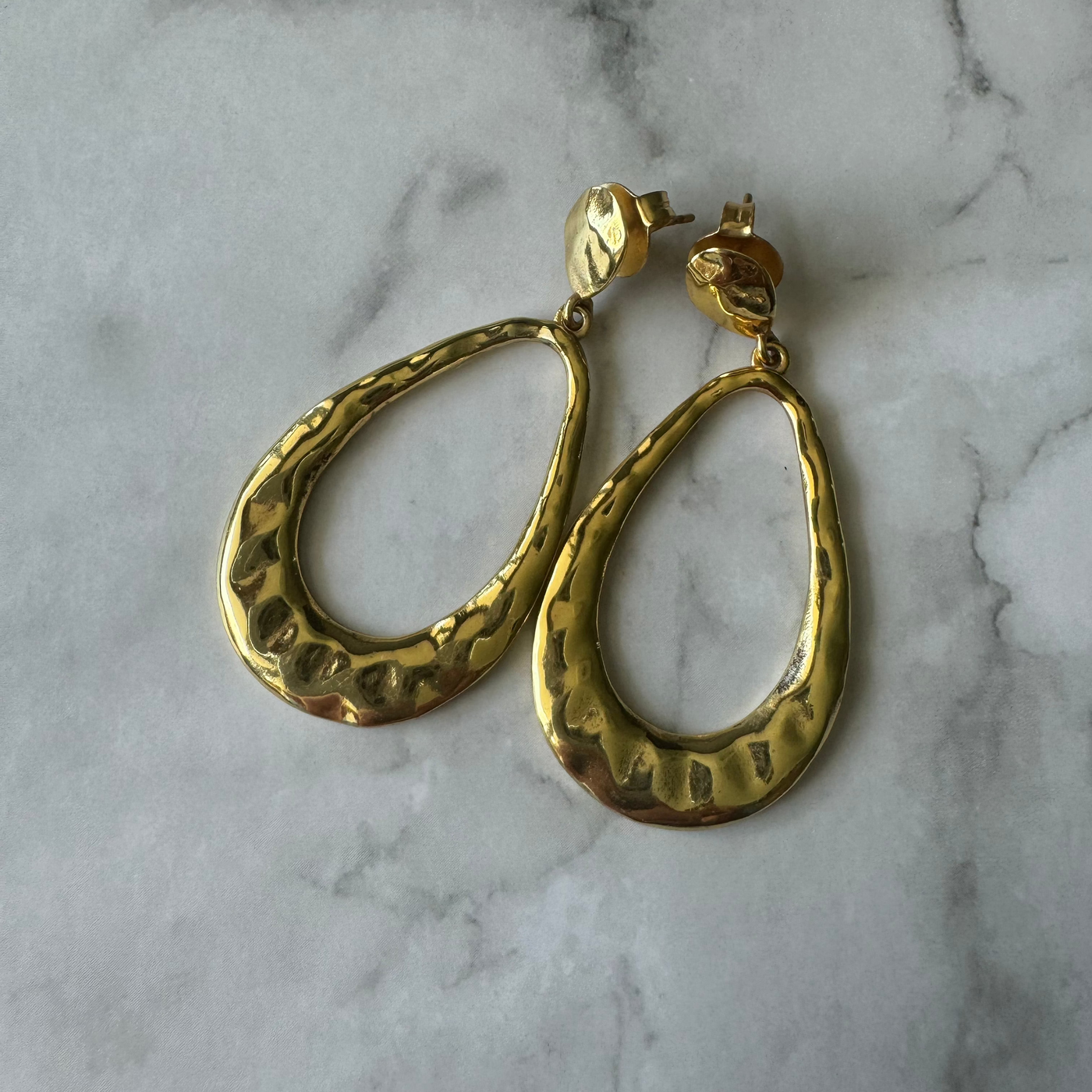 Ohrring Gold "Tropfenform"