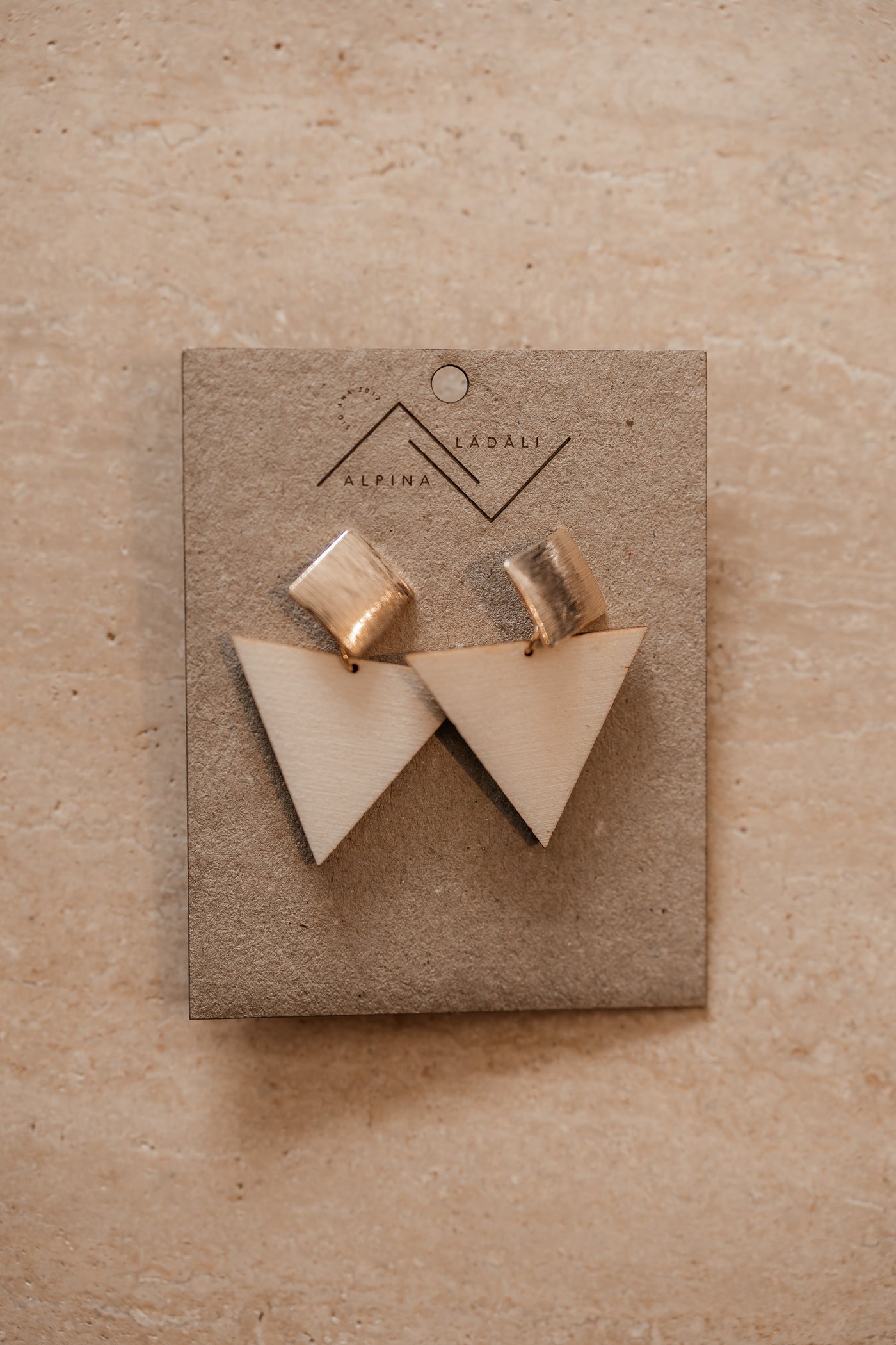 Alpina- Ohrrering- Dreiecksform